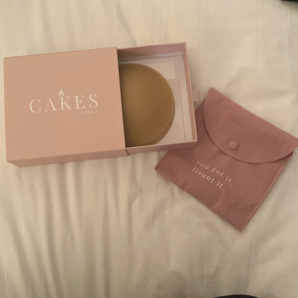 Cakes Reusable Bra Insert